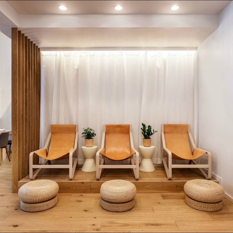 Ghế nail có bồn dài